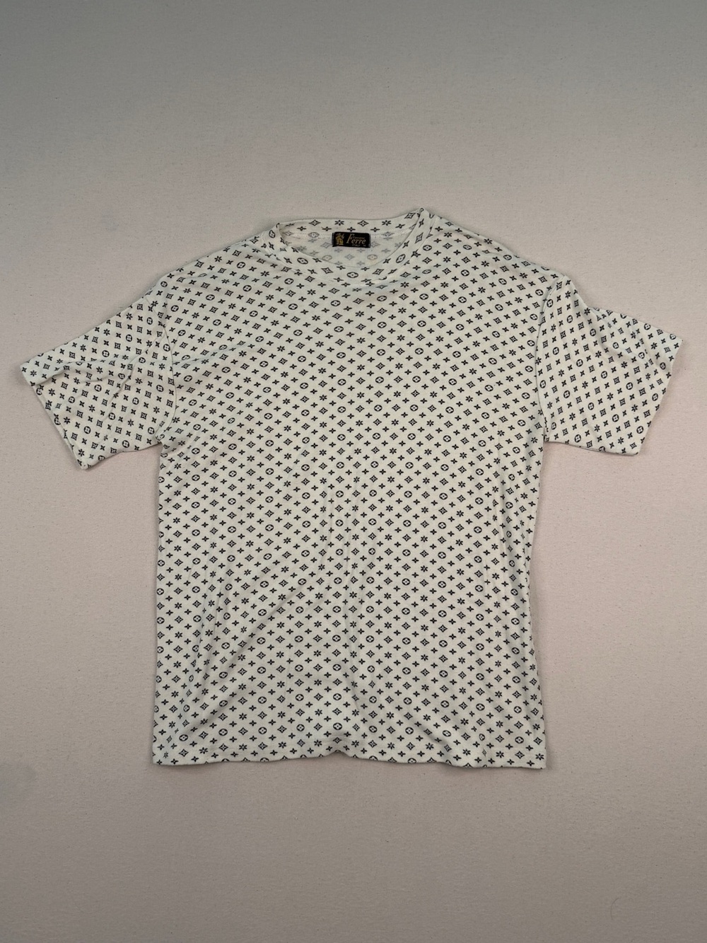 Gianfranco Ferré Italy Monogram Print Designer Tee White Black Y2K Medium